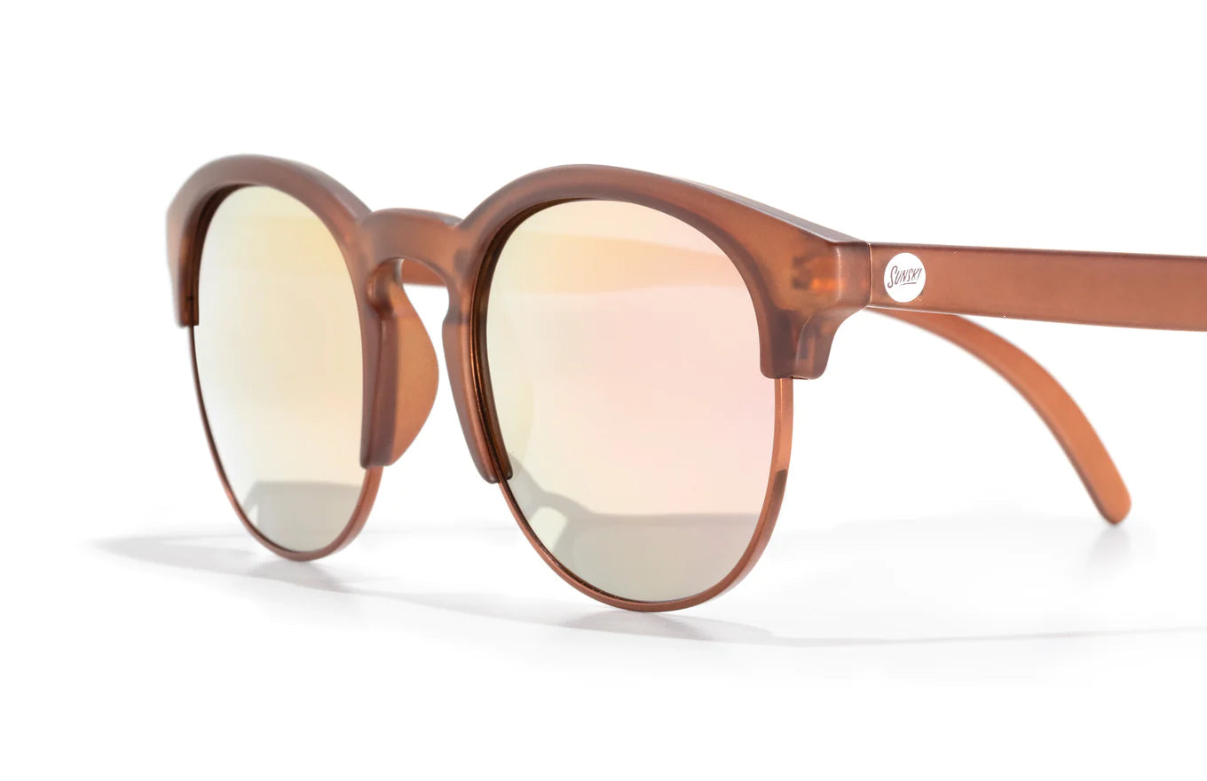 sunski_polarized_sunglasses_avila_sienna_rose_4_1360x_jpg.webp